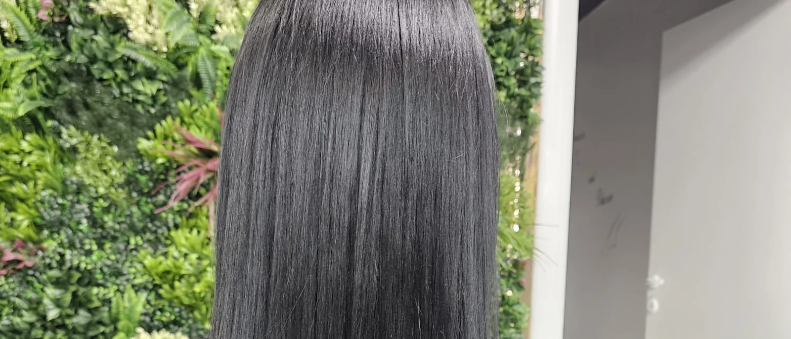 Păr blond lucrat la SCP Shine & Style, Sector 3 București