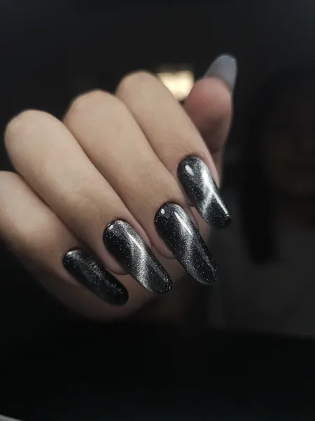 Manichiură realizată la SCP Shine & Style, Baba Novac, Sector 3